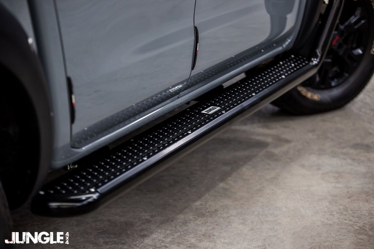 NAVARA 2020+ SIDE STEPS