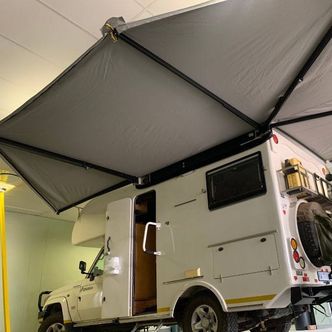 Quick Pitch Weathershade Maxx Awning (RHS)