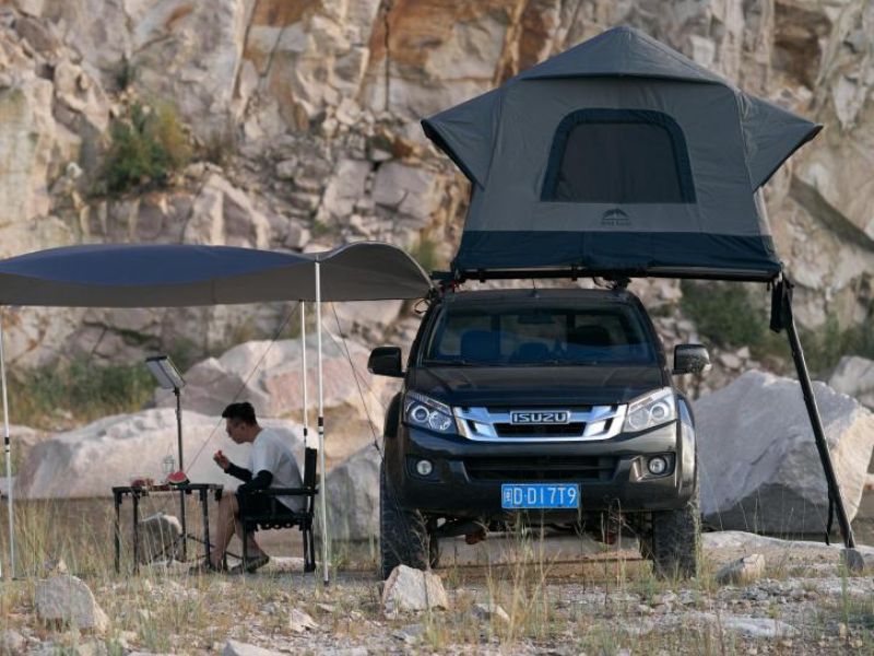 WILD LAND AIR CRUISER BRAND NEW PATENTED INFLATABLE ROOF TOP TENT