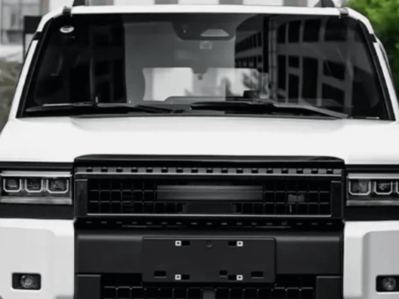 Toyota Prado 250 (2025+) Grill Gloss Black