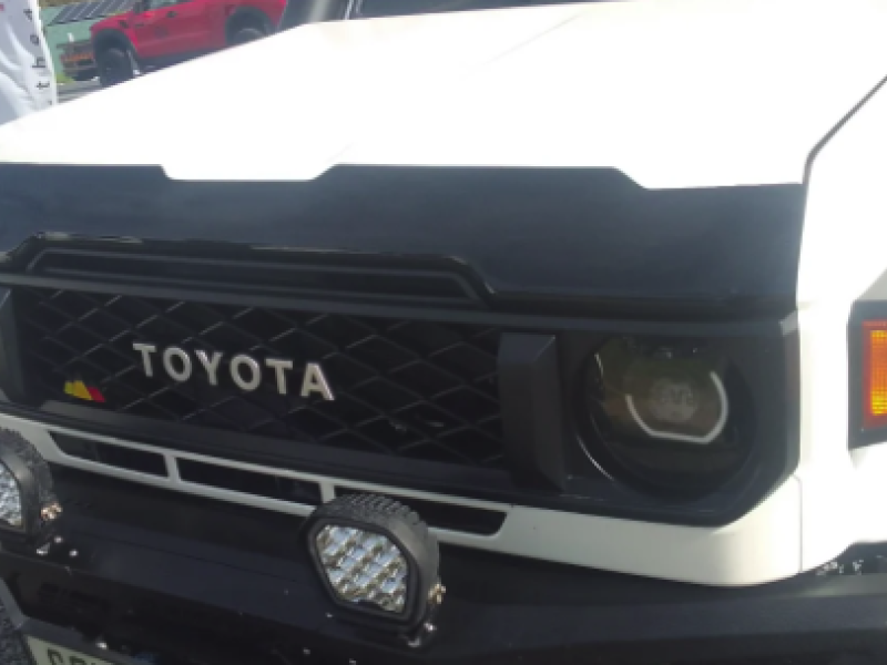 Toyota Land Cruiser 2024 (New Shape) Bonnet Guard Gloss Black