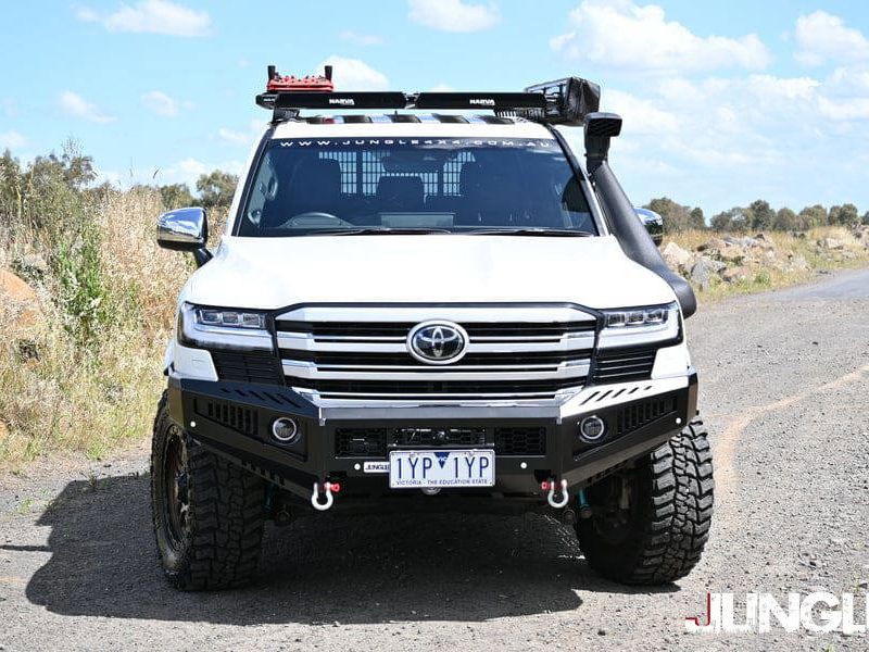 DELUXE SERIES – TOYOTA LC 300 NON-HOOP
