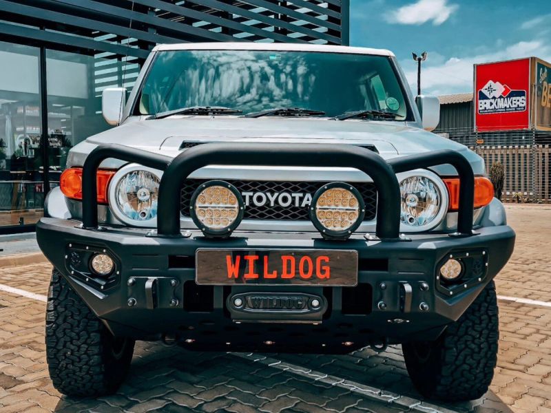 Toyota FJ Cruiser 2010-2023 Wildog Alpha Triple Loop Bull Bar