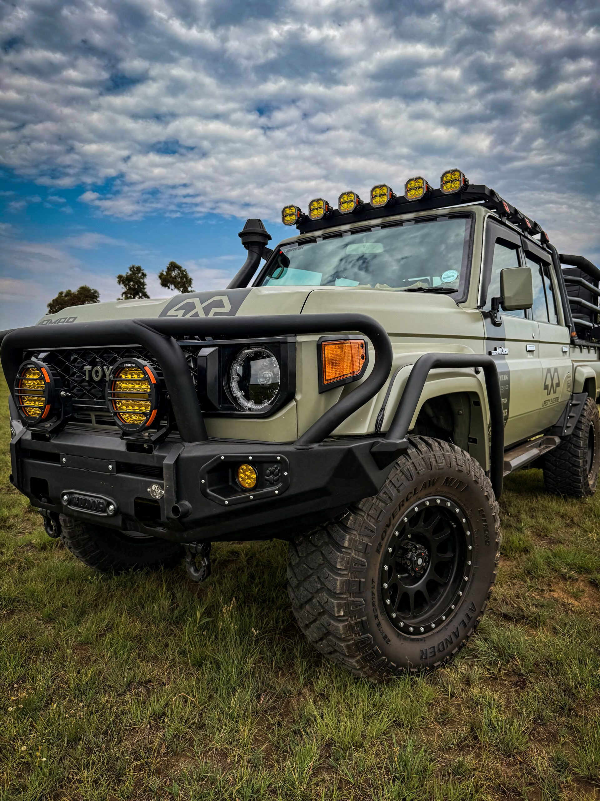 Wildog Hunter Bull Bar Toyota Land Cruiser 79/76 Series 2024+