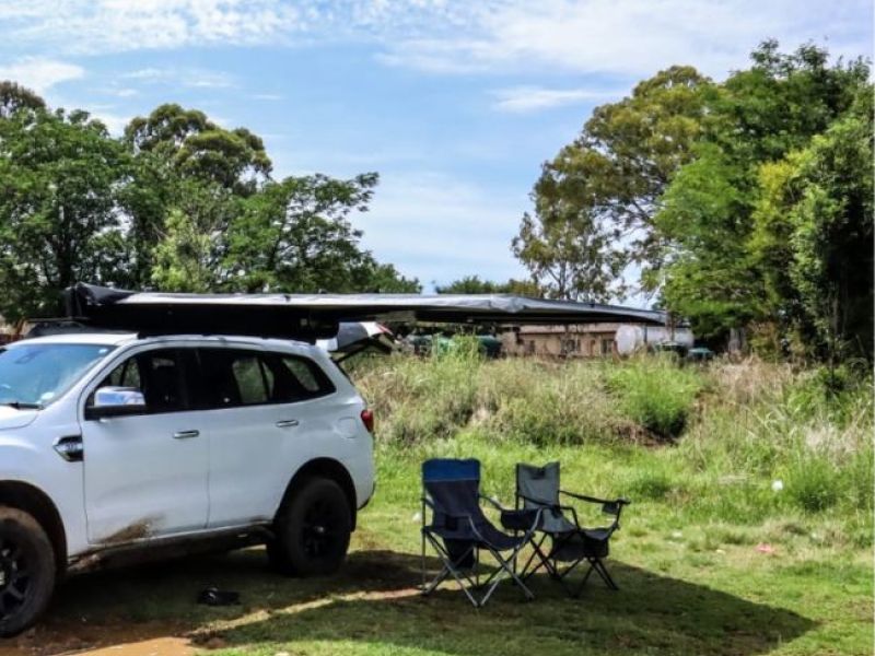 Quick Pitch 180 Weathershade Awning (RHS)
