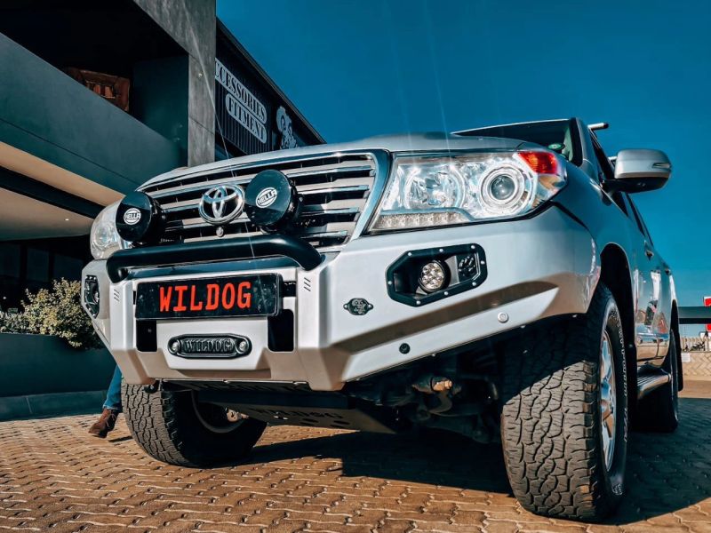 Toyota Land Cruiser 200 VX 2008-2015 Wildog K9 (Nudge incl) Bull Bar