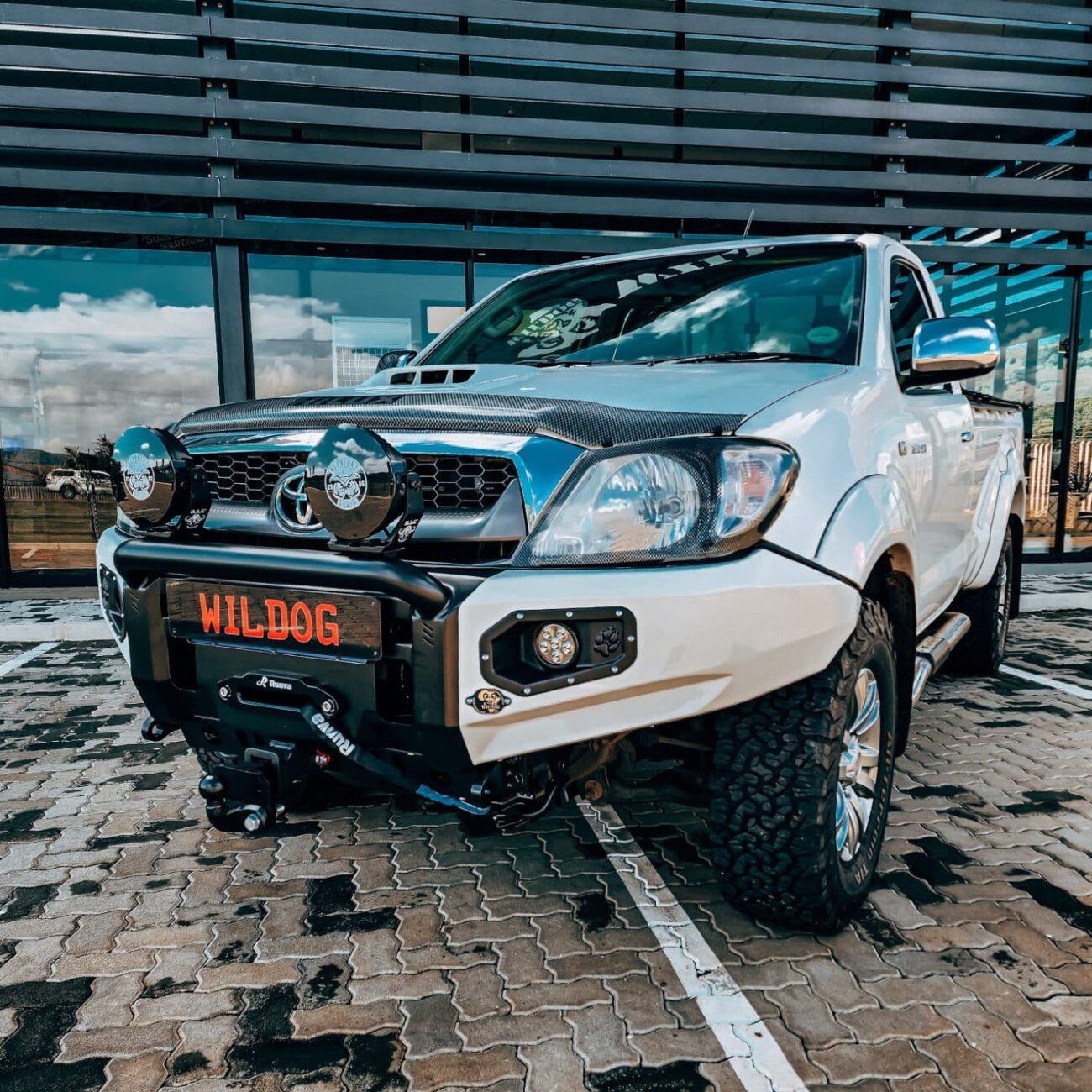 Toyota Hilux D4D 2005-2010 Wildog K9 (Nudge incl) Bull Bar