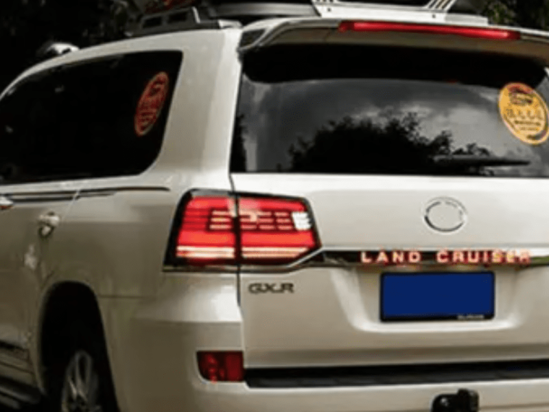 Toyota Land Cruiser 200 2016-2021 Tail lights (Smoke)