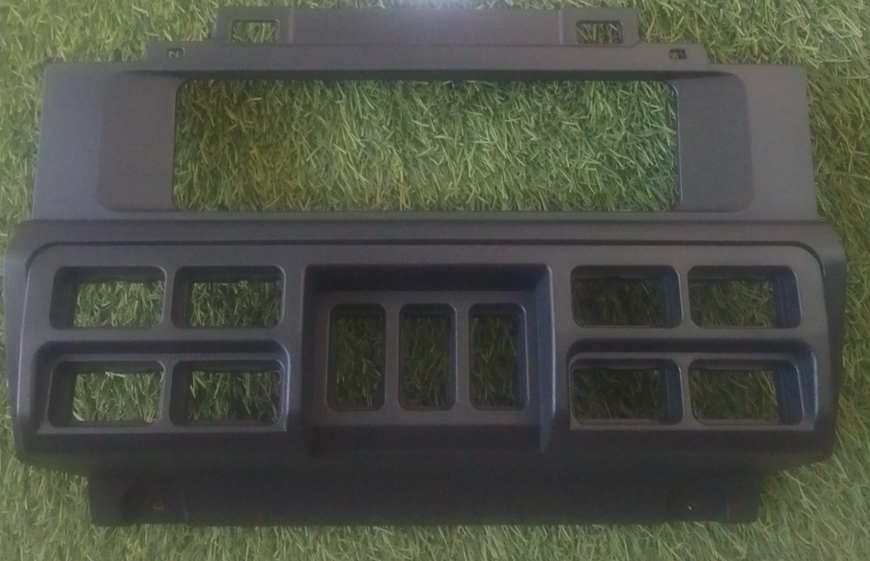 Toyota Land Cruiser Centre Switch Panel