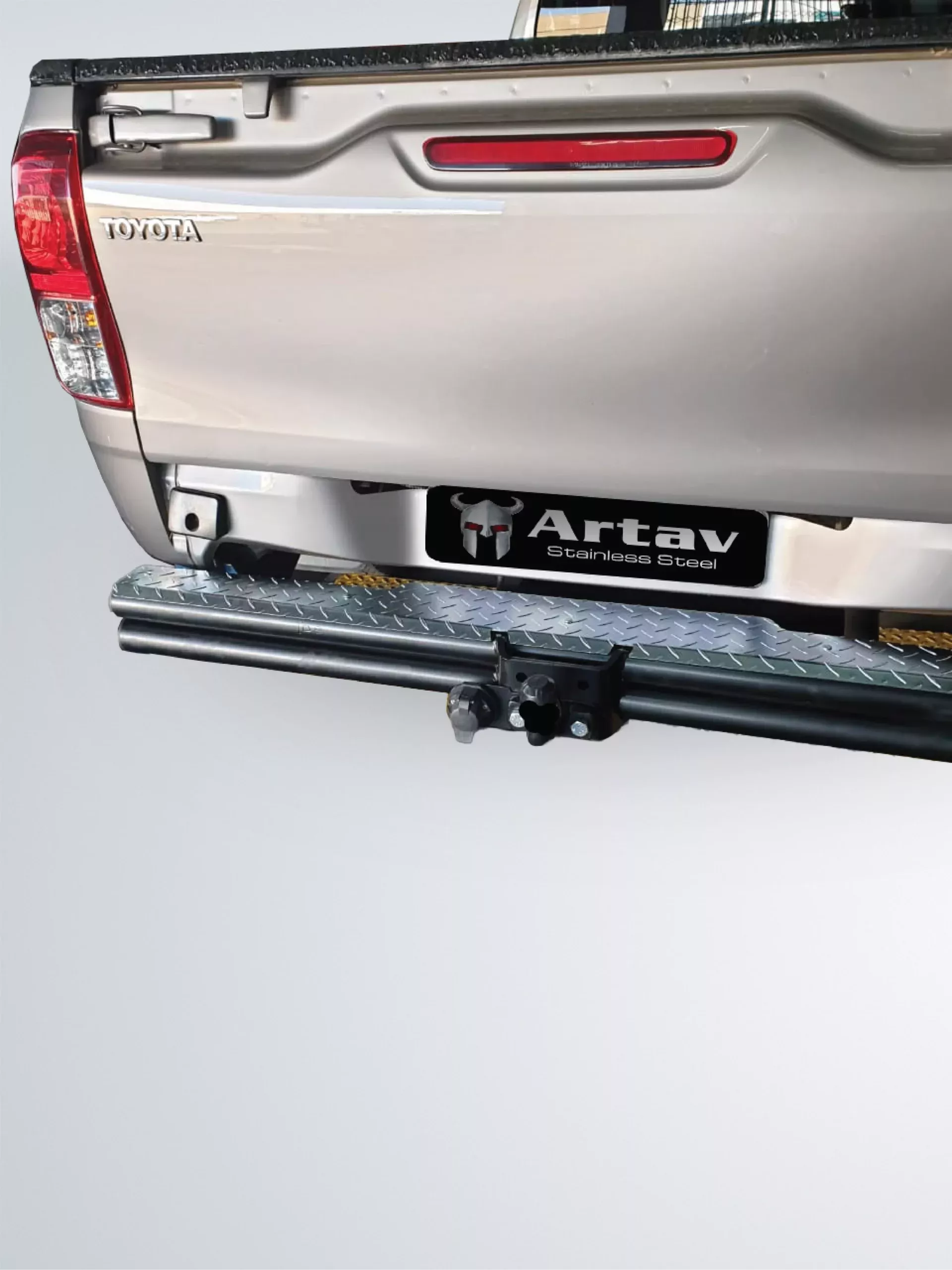 Toyota Hilux Step Towbar