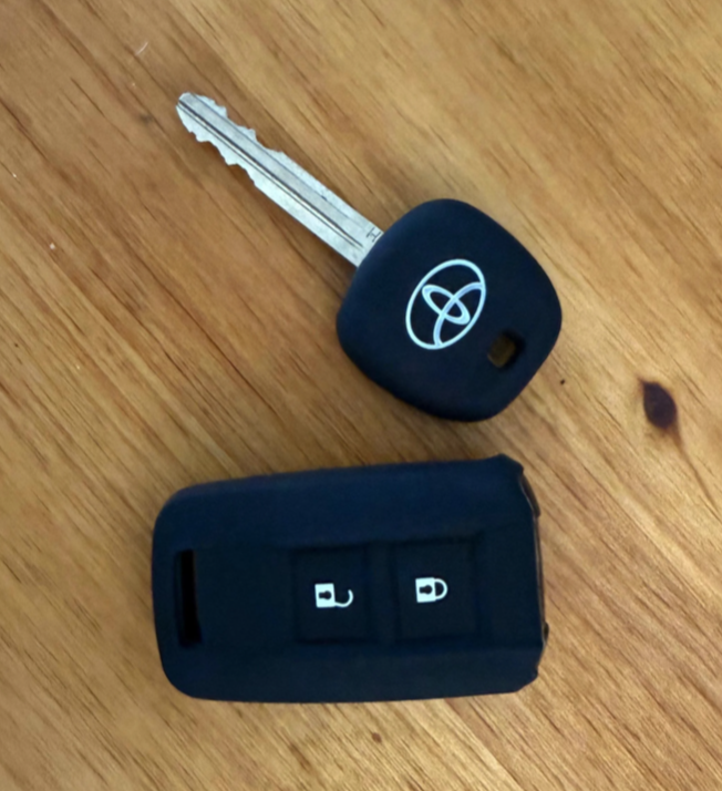 Land Cruiser Key Cover – Black