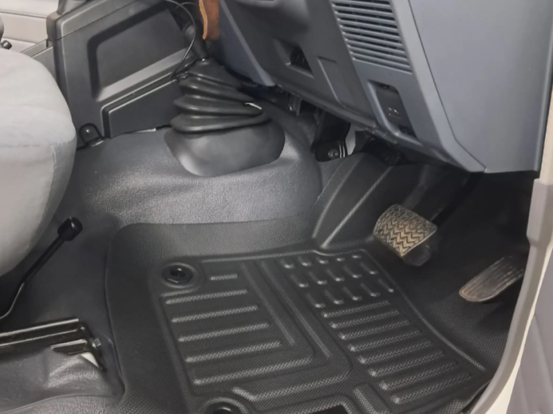 Toyota Land Cruiser 79 Series Double Cab Mats AUTO and Manual